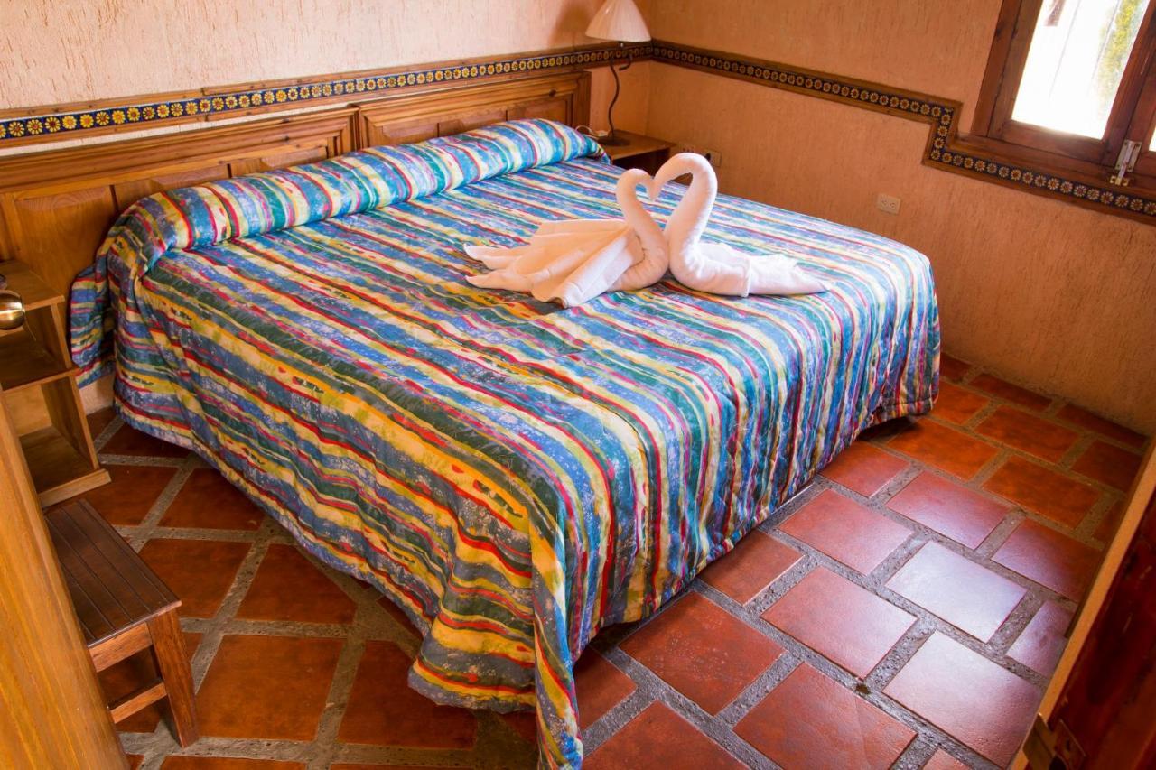 Hotel Casamia Dolores Hidalgo Exterior photo