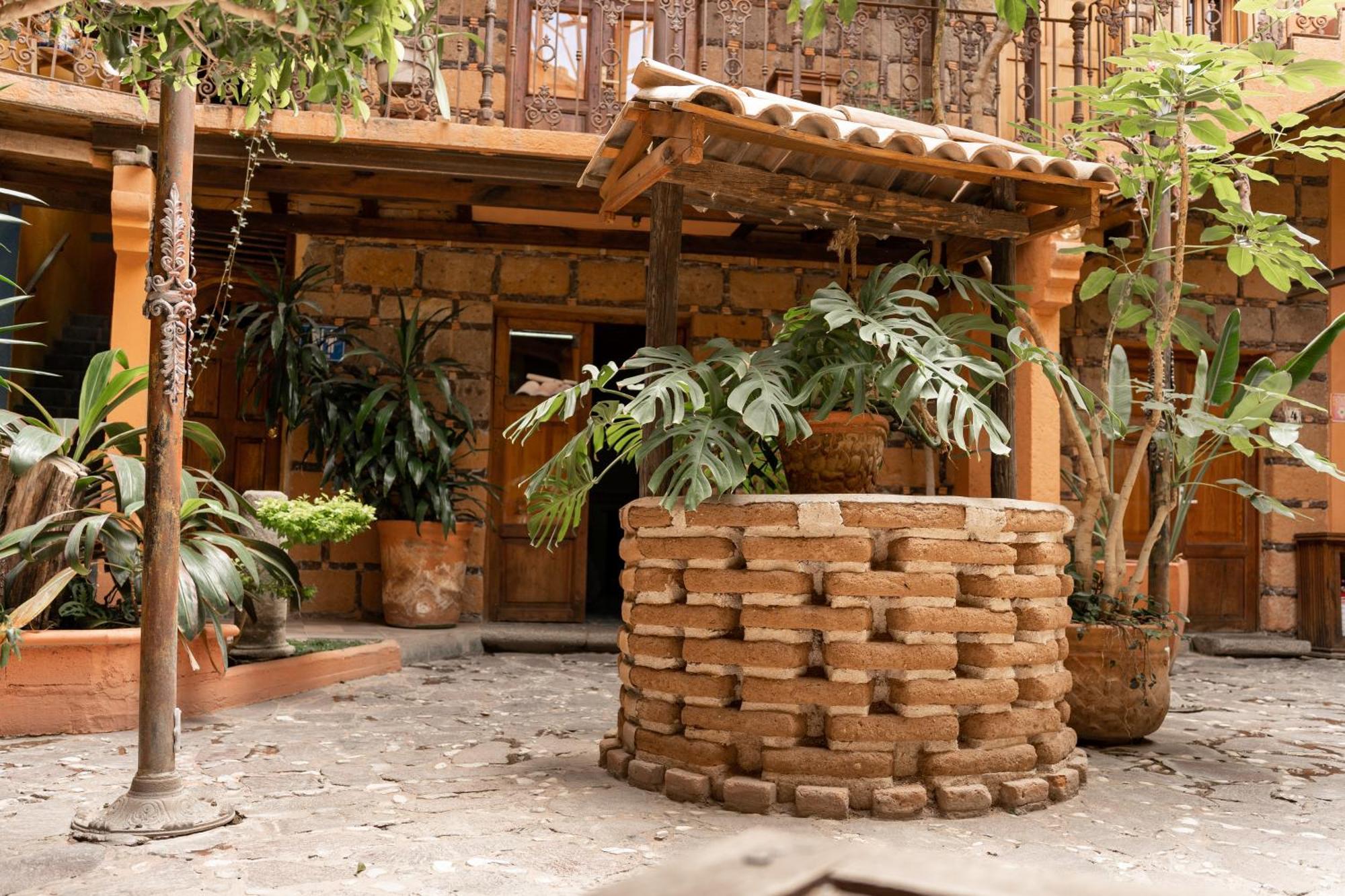Hotel Casamia Dolores Hidalgo Exterior photo